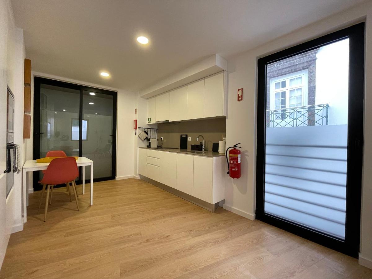 Living Pdl 2 Διαμέρισμα Πόντα Ντελγκάντα Εξωτερικό φωτογραφία